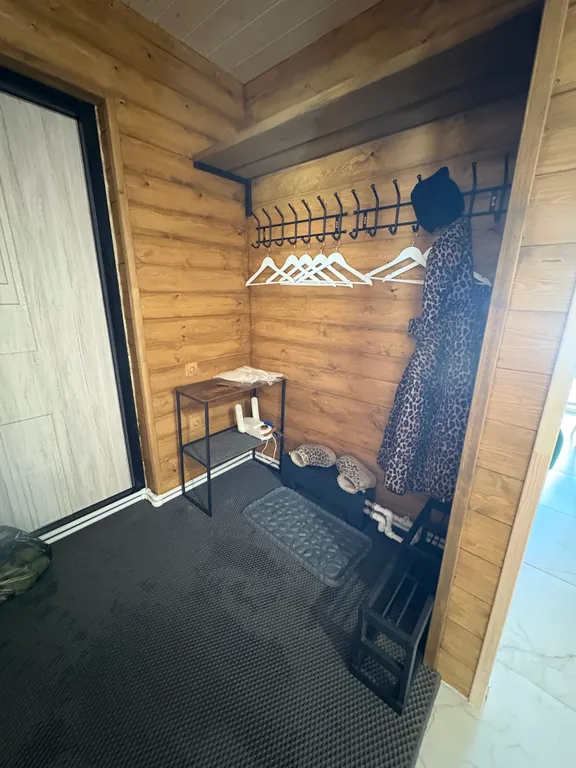 Современный дом с видом на горы