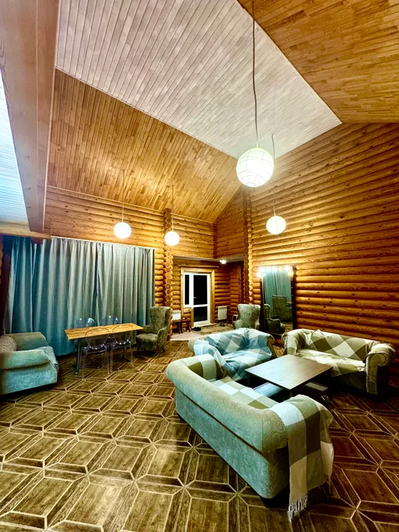 Дом Изумитель 1