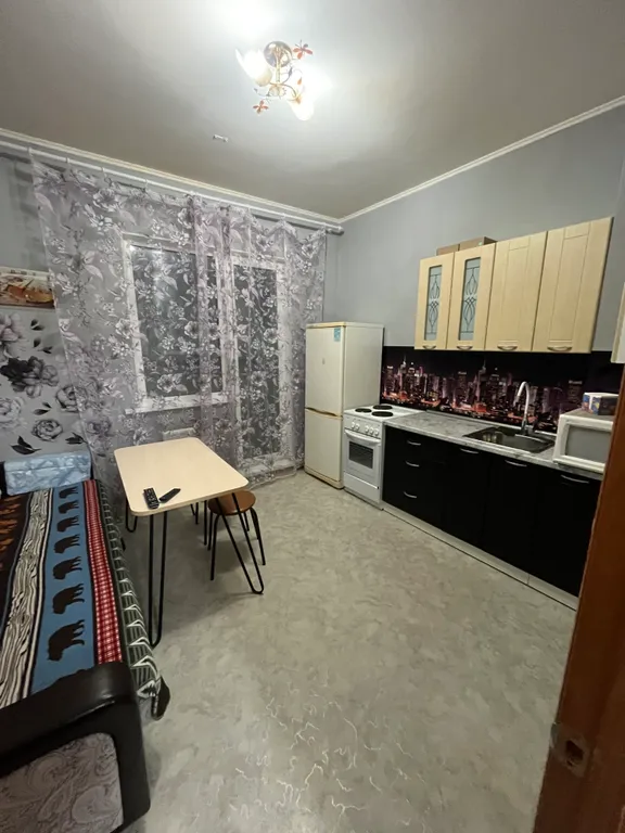 Уютная однушка рядом с Политехническим колледжом