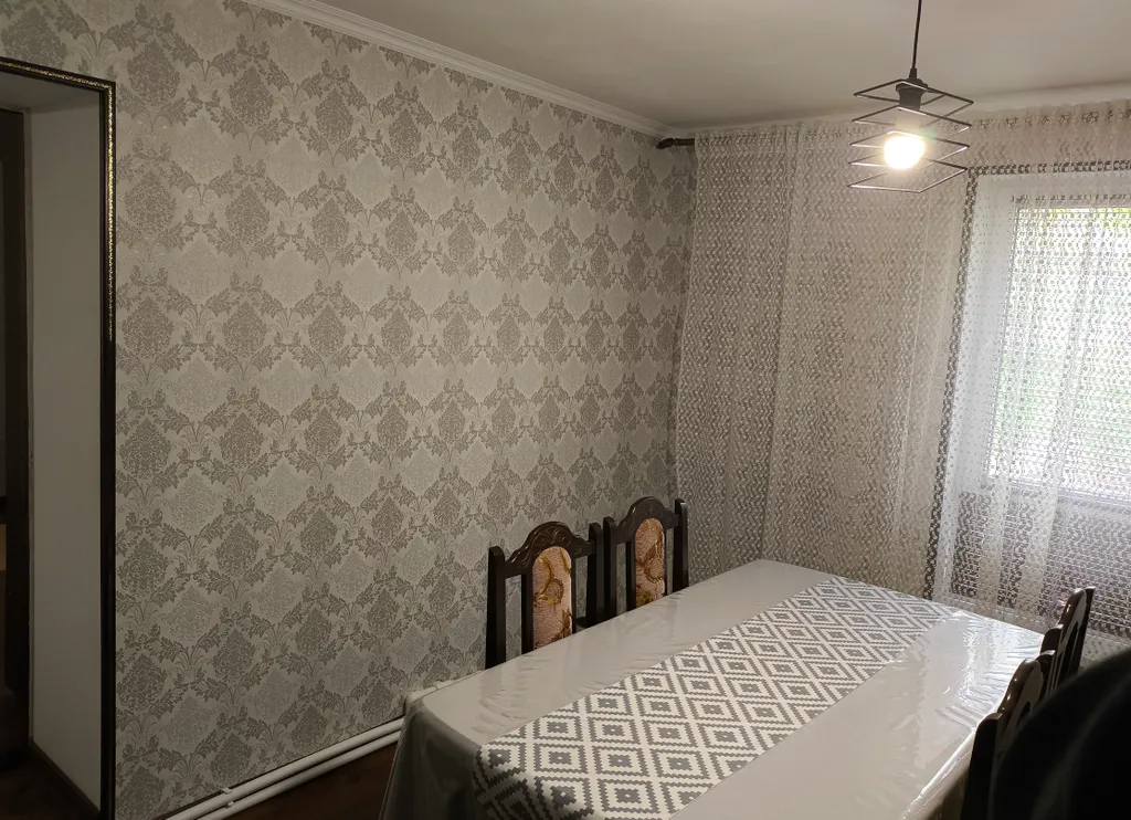 Уютный дом с беседкой и мангальной зоной в тихом и живописном месте