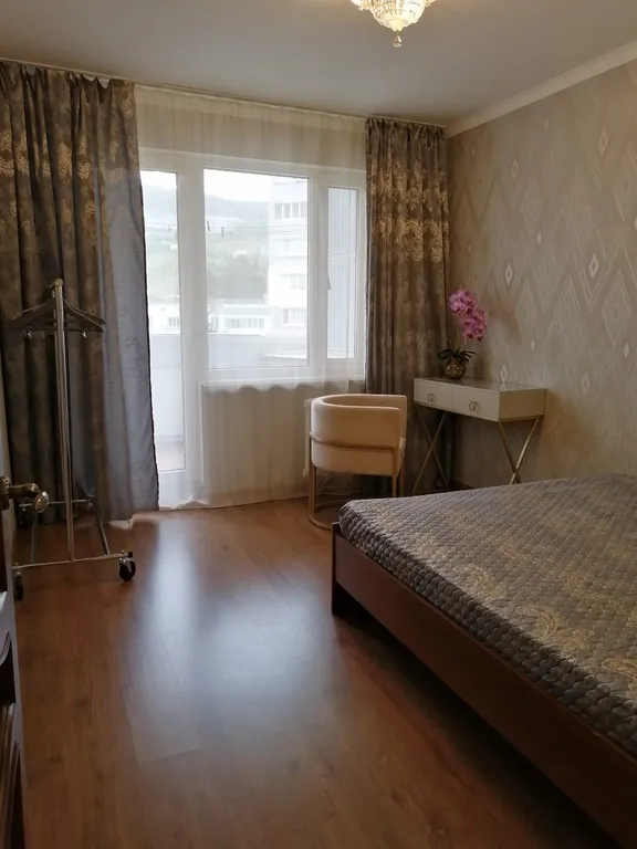 Хорошая квартира с видом на горы