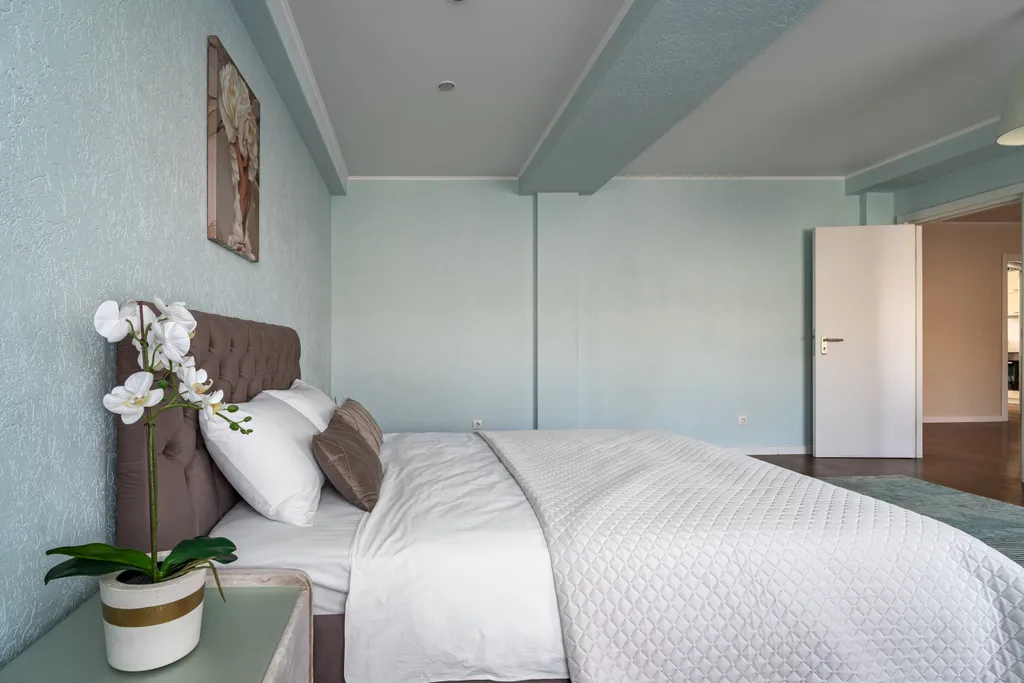 Большая комфортабельная квартира на Набережной Енисея