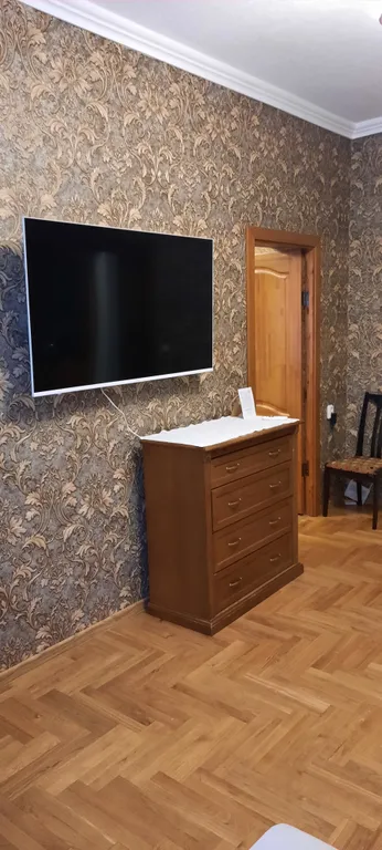 Уютная квартира в центре города с высокими потолками — аренда посуточно в Брест