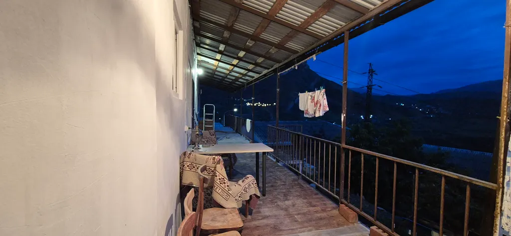 Уютная квартирав в Гунибе, с прекрасным видом с балкона на горы