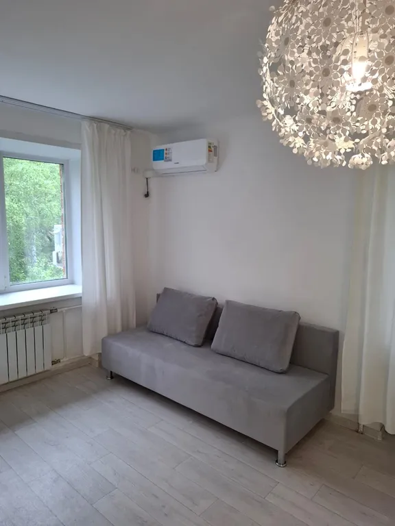 Белоснежная квартира рядом с парком Пушкина