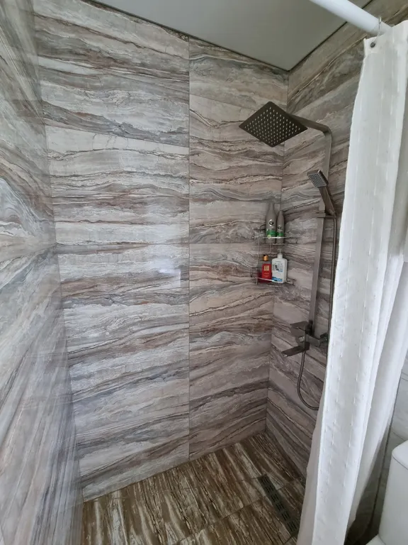 Гостевой дом с террасой, панорамной баней и чаном