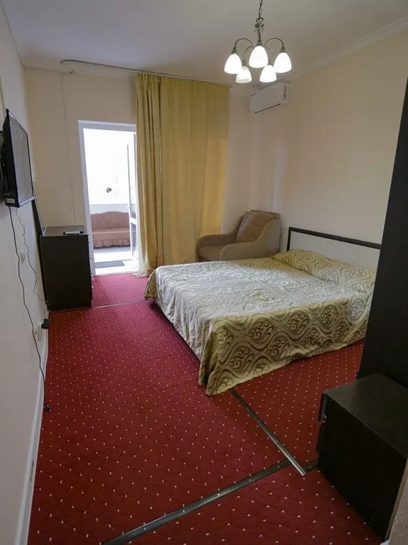 Квартира Квартира 2-х местный номер 1-но комнатный пк с балконом с видом на горы — Гагра