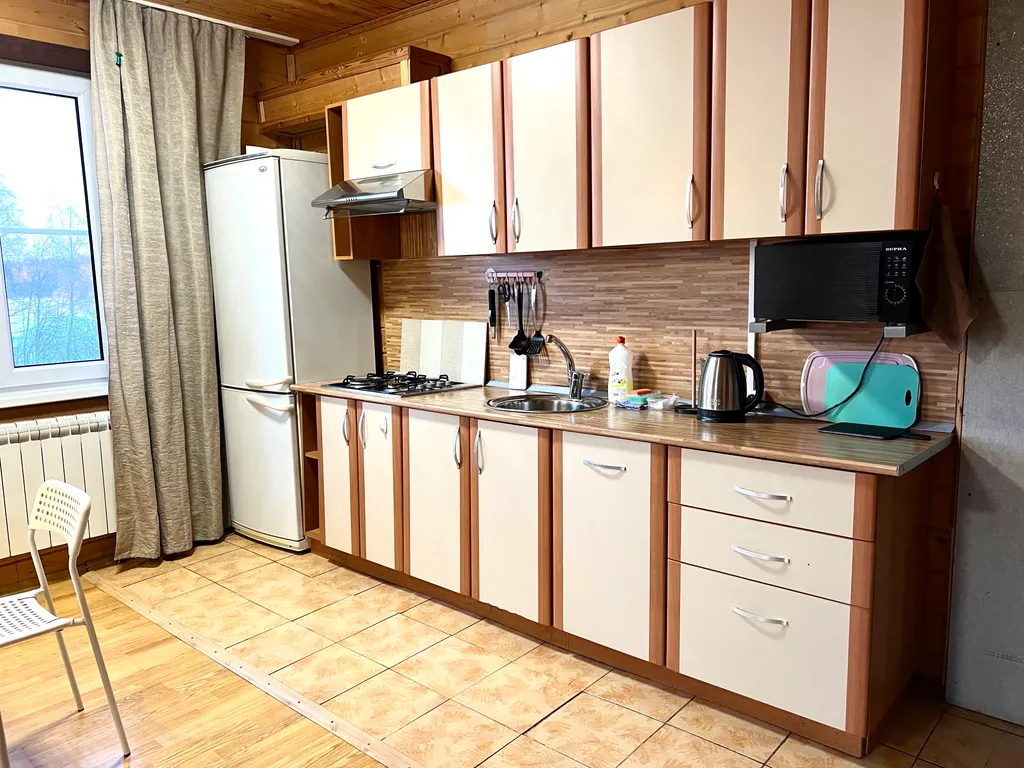 Уютный коттедж у озера