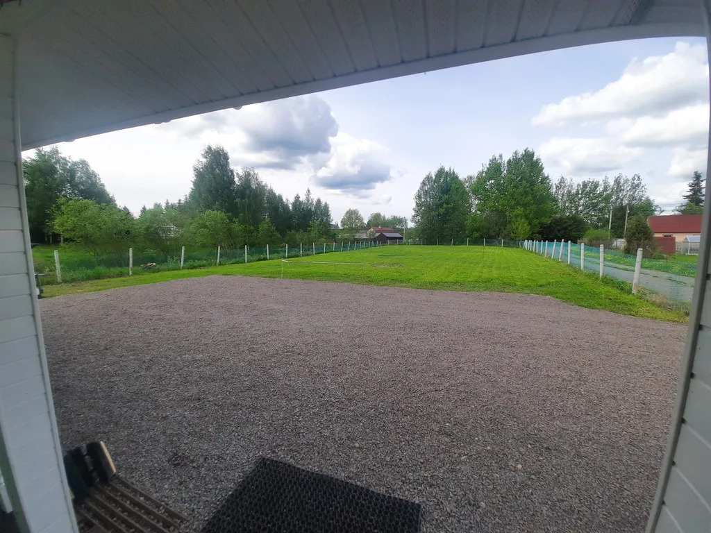 Дом на озере Вуокса с сауной и камином