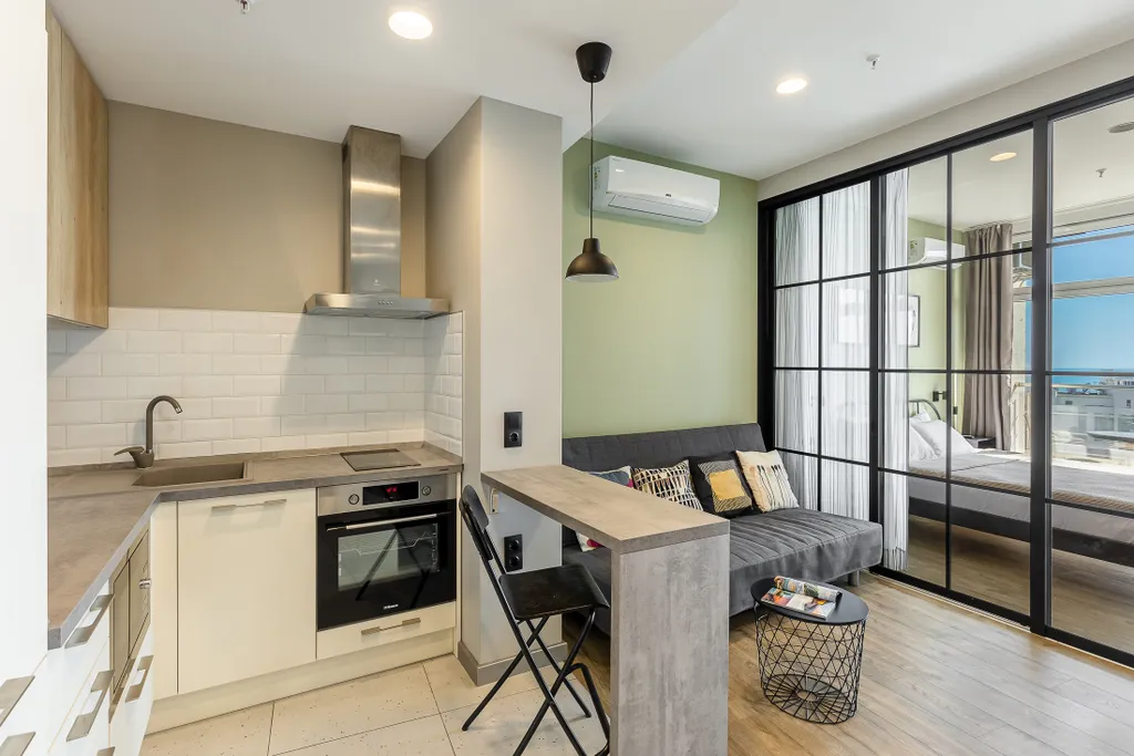 Апартаменты Барселона-Парк.com с видом на море 11 этаже и с балконом