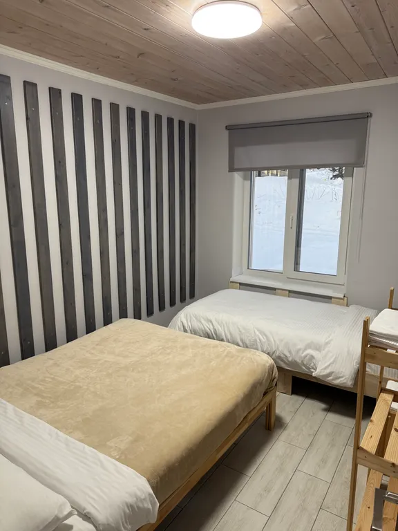 Новый дом в Геше на 1 линии по дороге на сектор Б