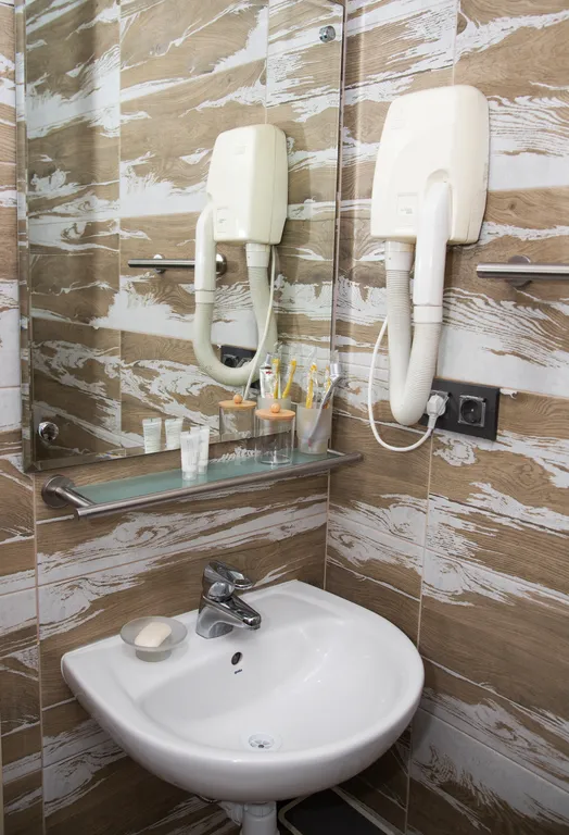 Коттедж Домик в стиле прованс с видом на бассейн — Сойкино