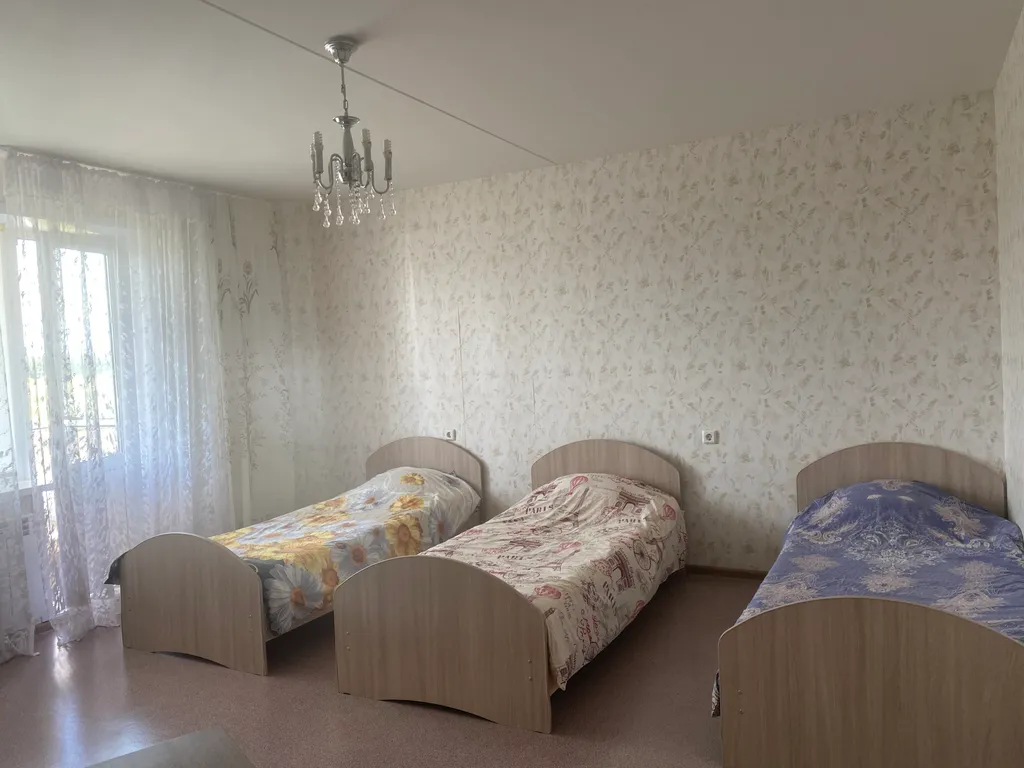 Уютная просторная квартира для гостей нашего города — аренда посуточно в Нижнекамск