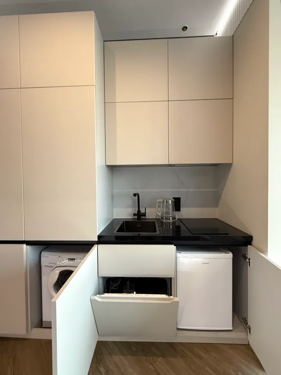 Новые апартаменты-студия на Тверской с потрясающий видом на центр Москвы