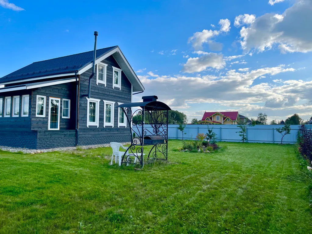 Дом у Плещеева озера в Переславле. 1 линия