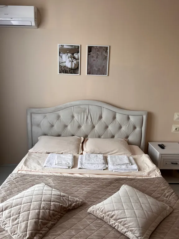 Уютная квартира на набережной с красивым видом из окна