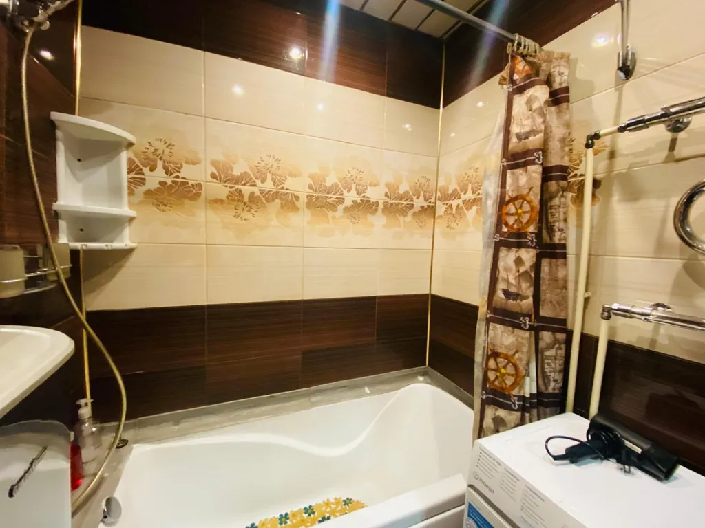 2-комнатная квартира у кинотеатра и трк плазма