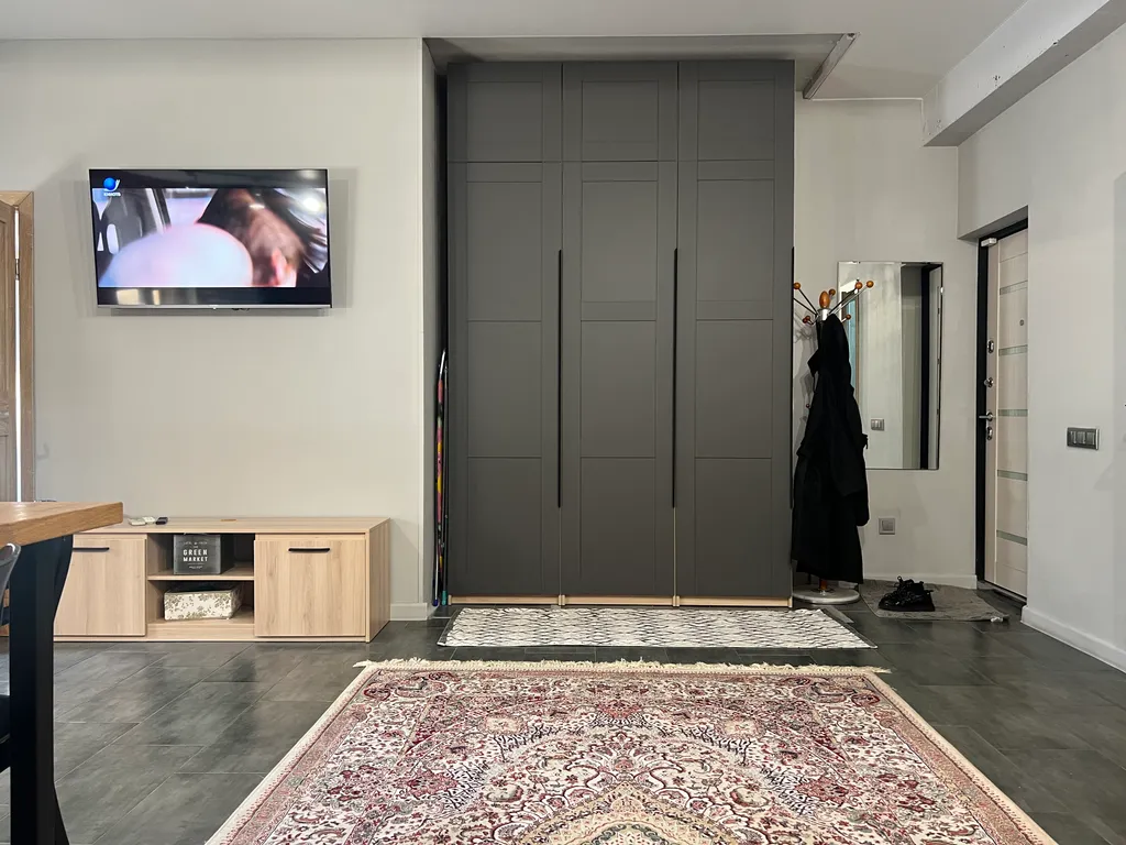 Апартаменты  с террасой с видом на горы в самом центре курорта Красная