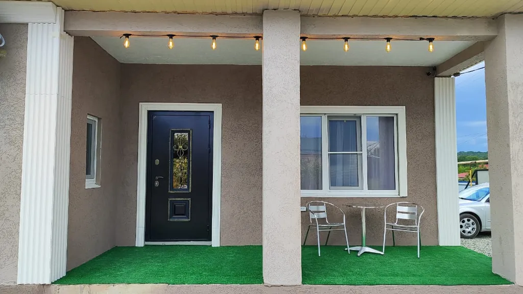 Коттедж Загородный дом с бассейном Family home — Лабинск