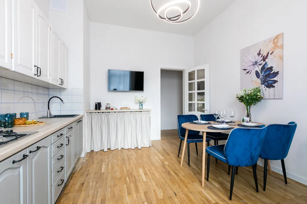 Видовая с балконом, 3 спальни