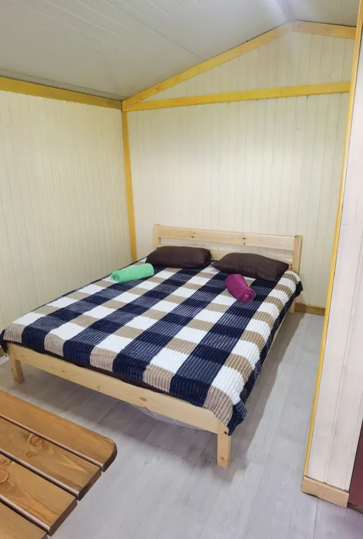 Коттедж Домик двухспальная кровать, санузел — аренда посуточно в Южно-Курильск