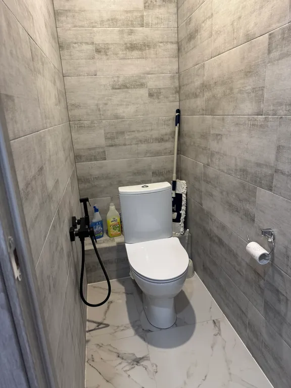 Светлая двухкомнатная квартира с новым ремонтом