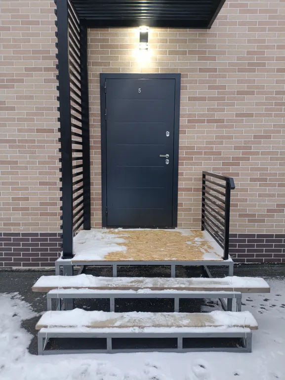 Уютные апартаменты-таунхаус с видом