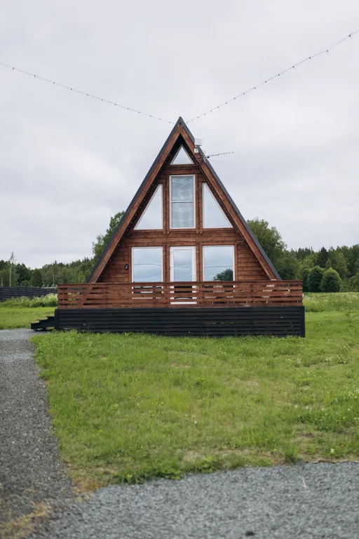 Загородный дом с баней и чаном