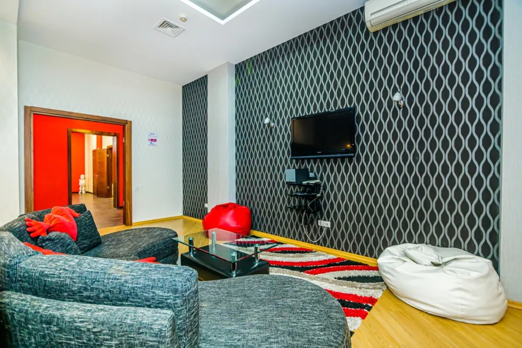 Apartment Arc i̇n the Nizami street