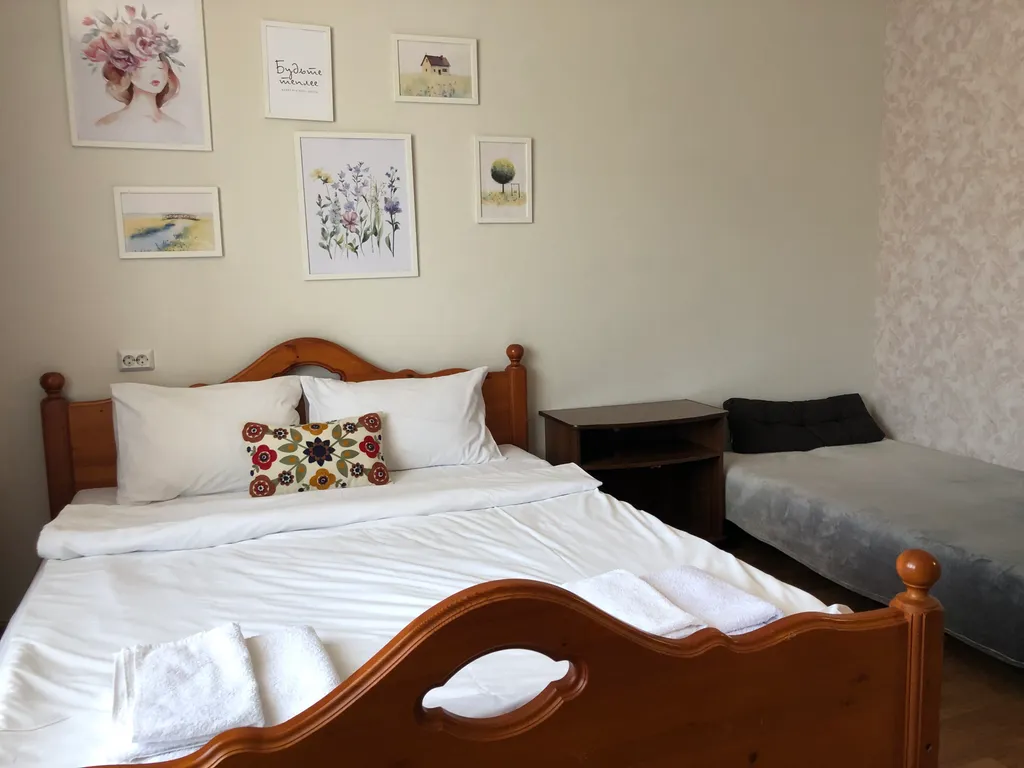 Квартира рядом остановка, парковка, Краевые больницы. Онкология 5 мин.