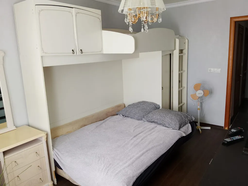 Квартира в районе слободы у военного училища