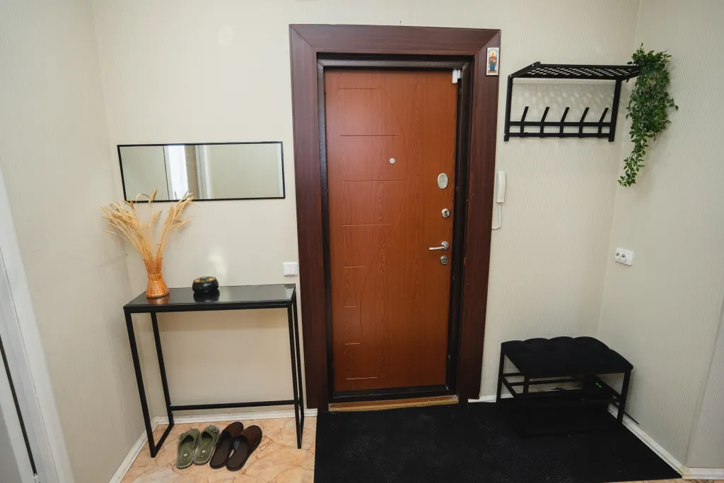 Просторна теплая двухкомнатная квартира с большим смартТВ