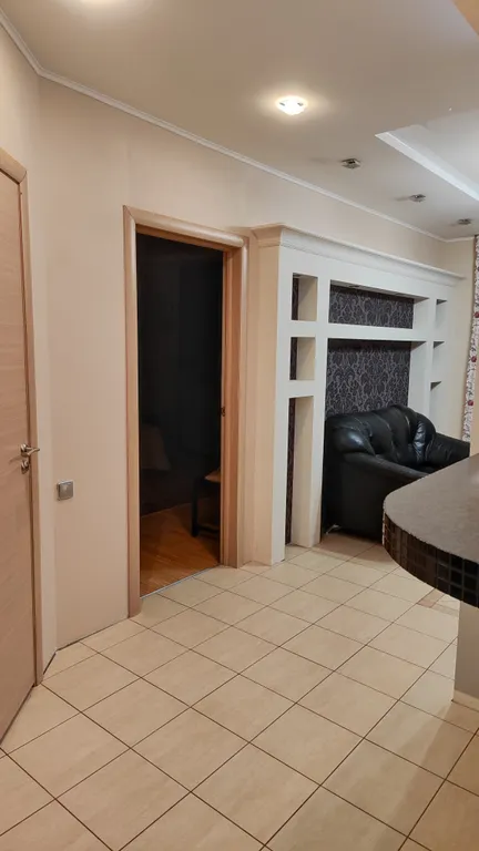 Уютнaя квартиpа в цeнтpa горoда рядом с парками и соборами