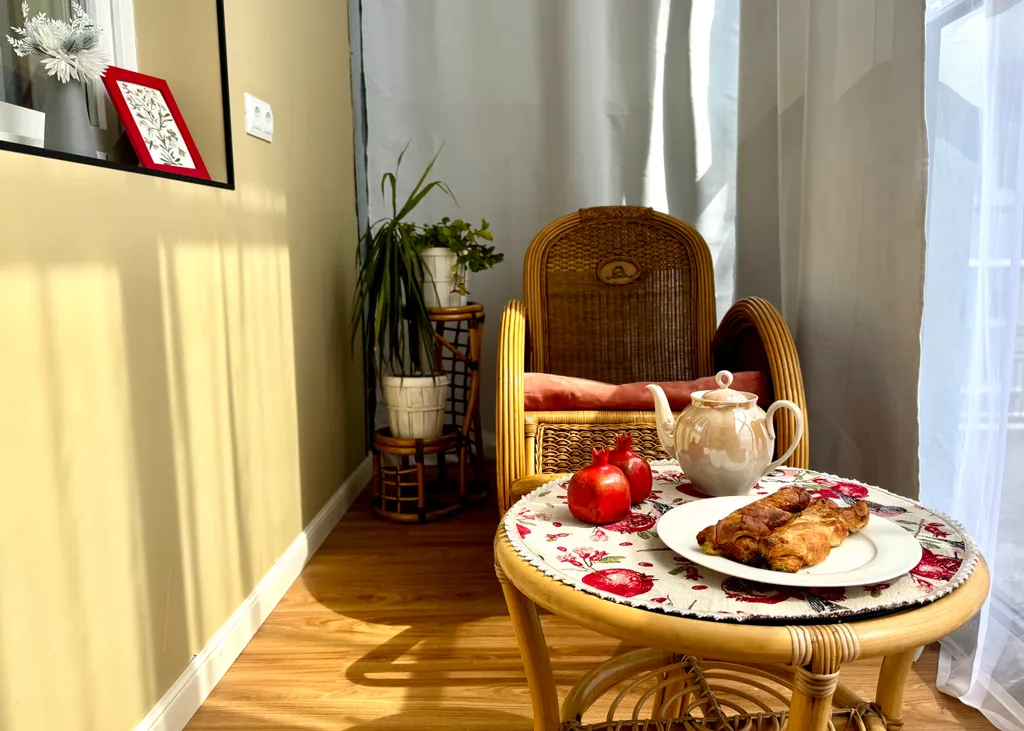 Яркая квартира с двумя балконами