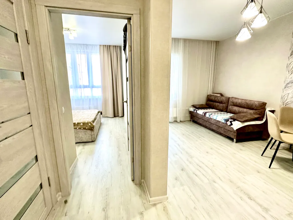 Отличная квартира, в новом доме с прекрасным видом на реку Иртыш