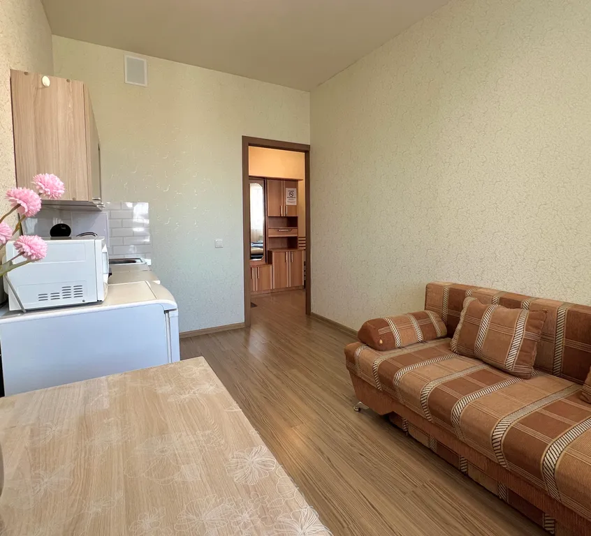 Евро 2-комнатная квартира в аэропорту