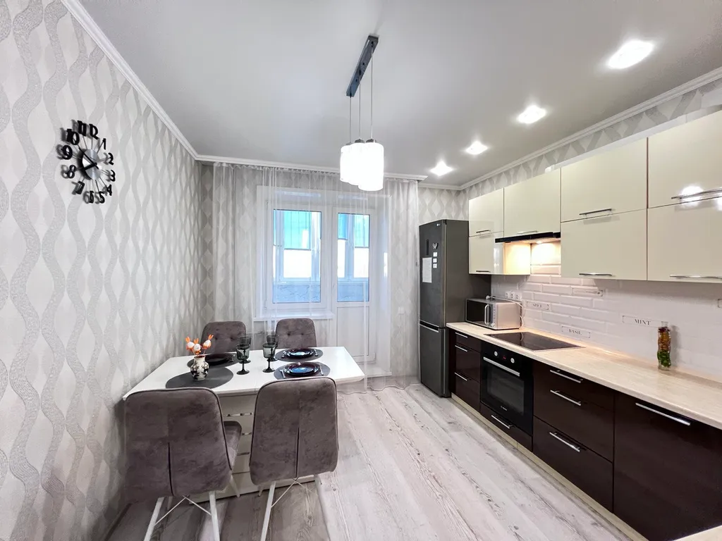 Двухкомнатная ЦЕНТР новый дом