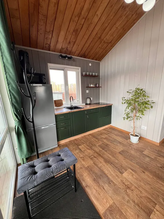 Дом с купелью, баней в городе