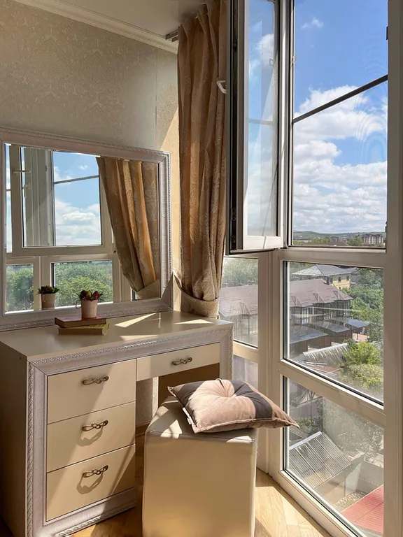 Уютная квартира возле курортной зоны, панорамные виды, камин