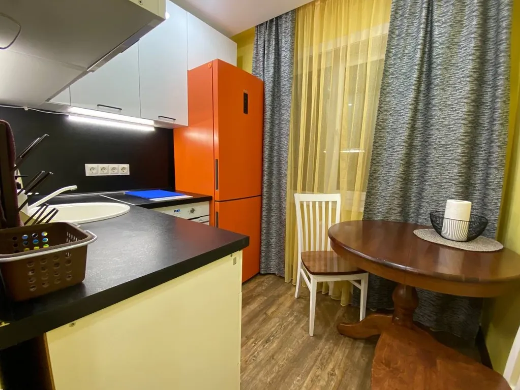 Двушка рядом с парком Гагарина