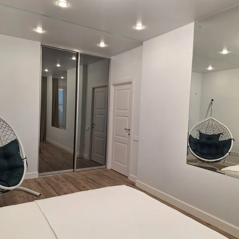 Элитная квартира на заливе в центре города