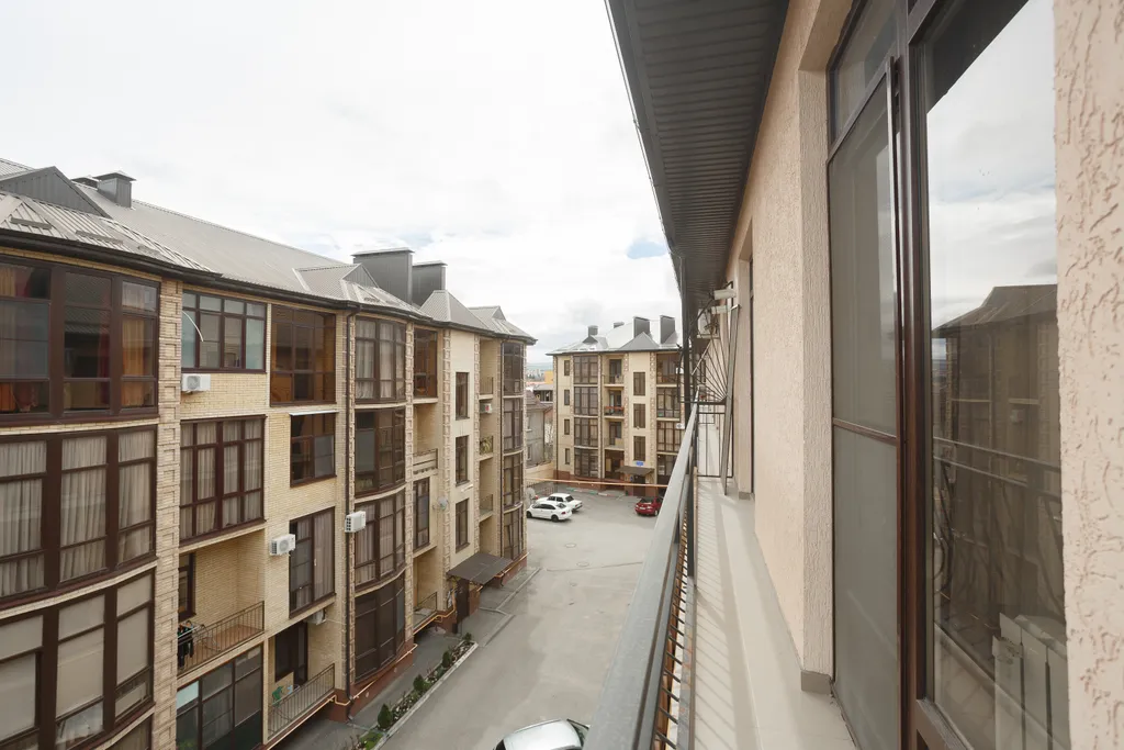 Квартира рядом с источником