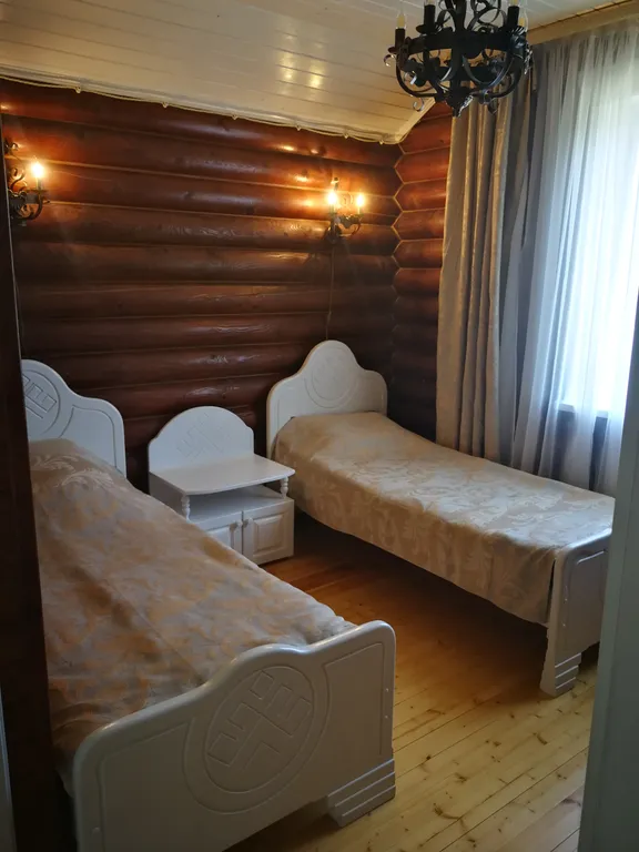 7-комнатный Дом