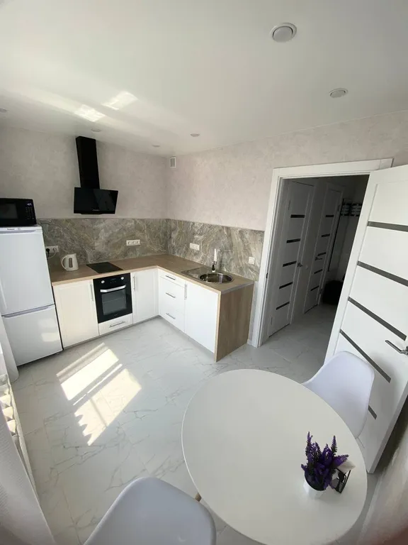 Квартира Комфортная квартира в центре города — Артёмовский