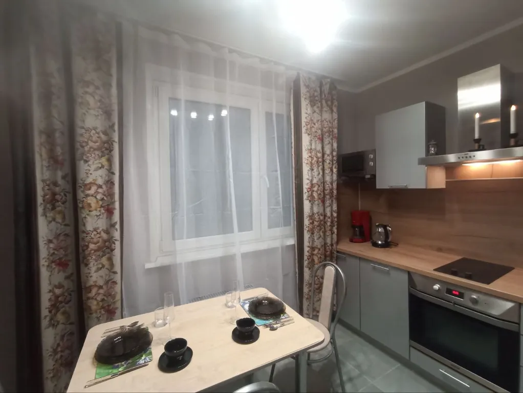 Уютная квартира рядом с метро