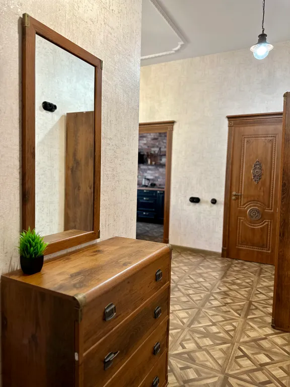 Квартира с новым ремонтом в центре — аренда посуточно в Санкт-Петербург