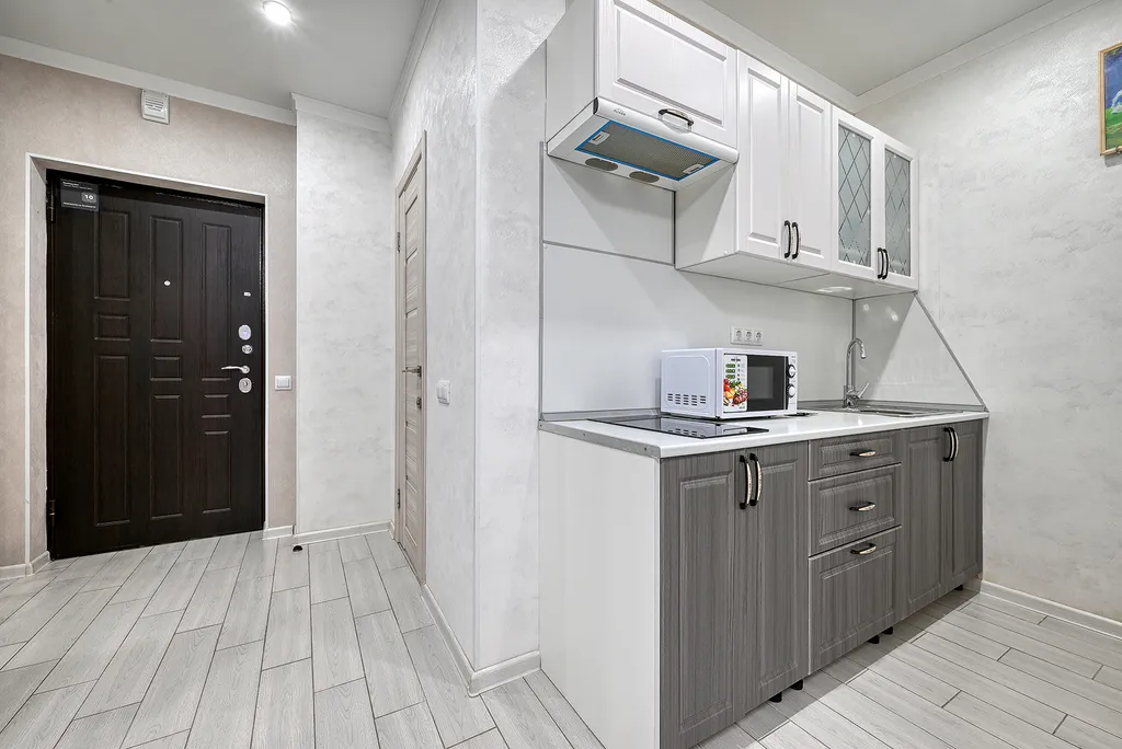 Евро 2-комнатная у Казино и Ред Арены 03 Я на Море