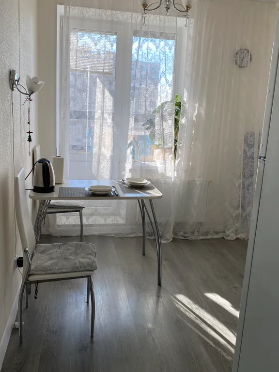 Квартира Однокомнатная квартира с видом на Смольный собор — Санкт-Петербург