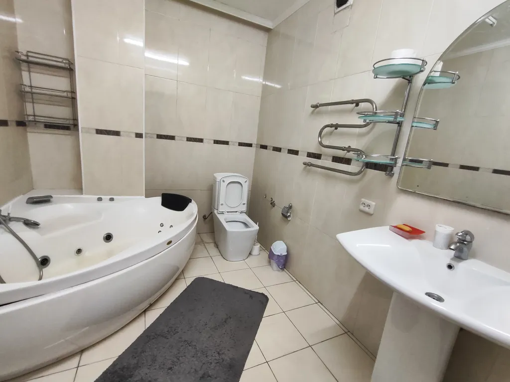 Двухкомнатные уютные апартаменты в самом центре города