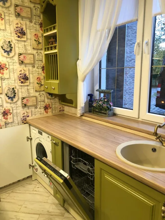 Уютный дом рядом с морем.